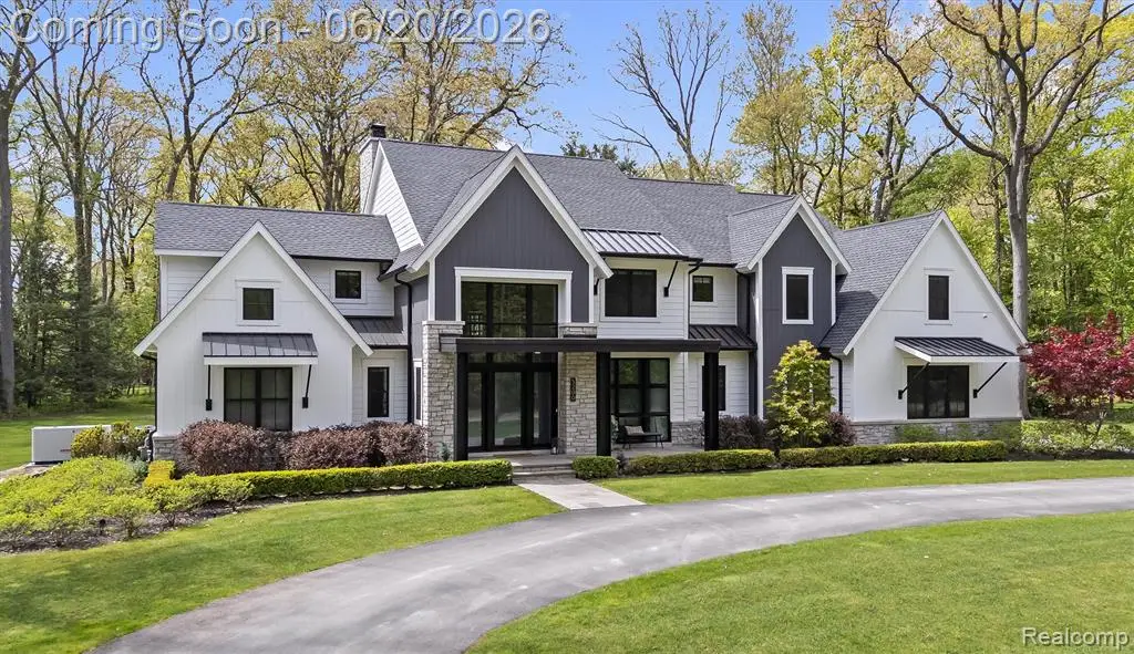 5200 Windingwood, Bloomfield Hills, MI 48302 - #1