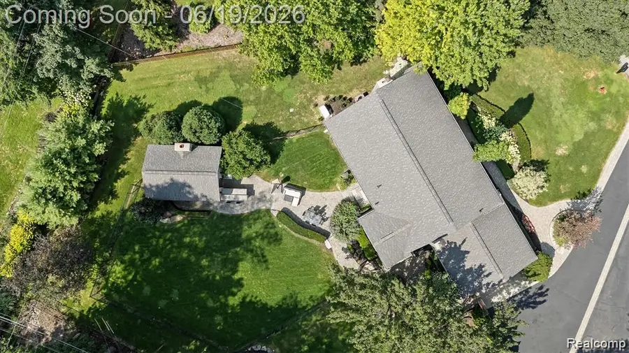 5365 Van Ness, Bloomfield Hills, MI 48302 - #3