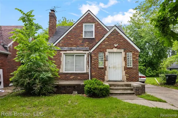 19332 Westphalia, Detroit, MI 48205