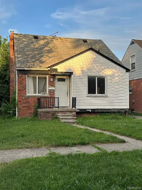 7394 Patton, Detroit, MI 48228 - #2