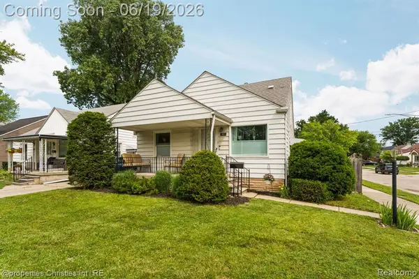 1921 E 4th, Royal Oak, MI 48067