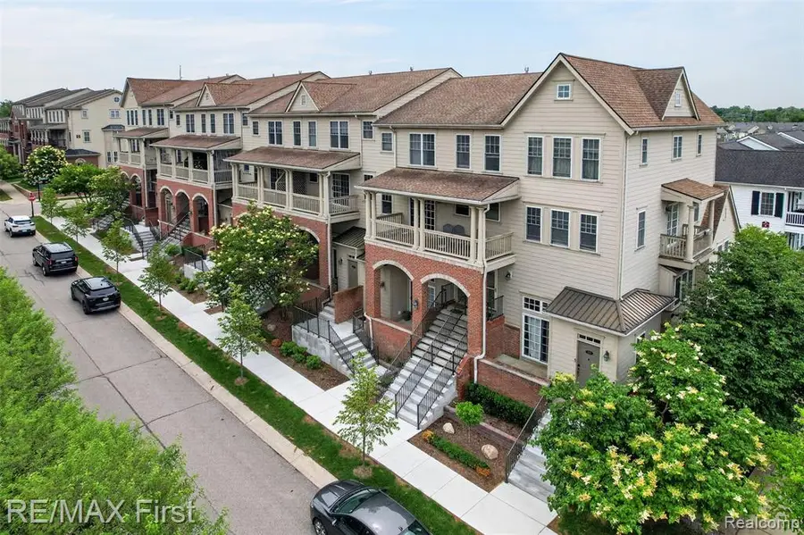 3920 Forester #113, Auburn Hills, MI 48326 - #2