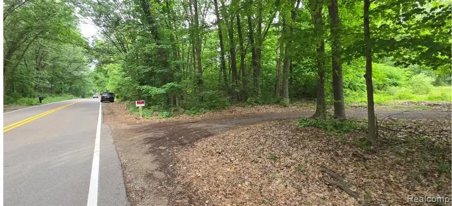 0 Mcgregor, Pinckney, MI 48169 - #2