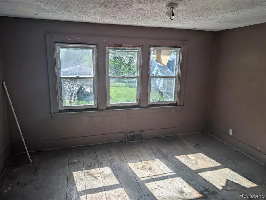 17918 Fleming, Hamtramck, MI 48212 - #3