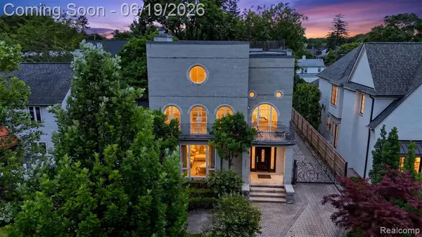 750 Hazelwood, Birmingham, MI 48009
