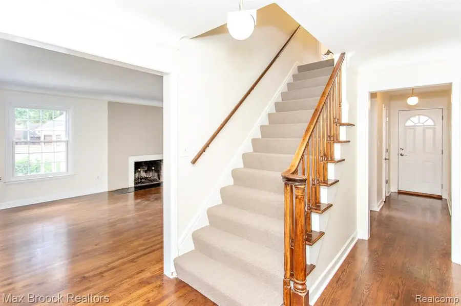 25830 Berkley, Huntington Woods, MI 48070 - #3