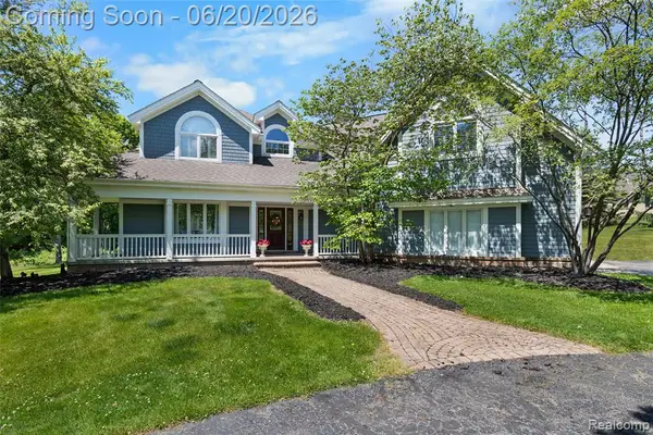 5287 Ridge, Clarkston, MI 48348