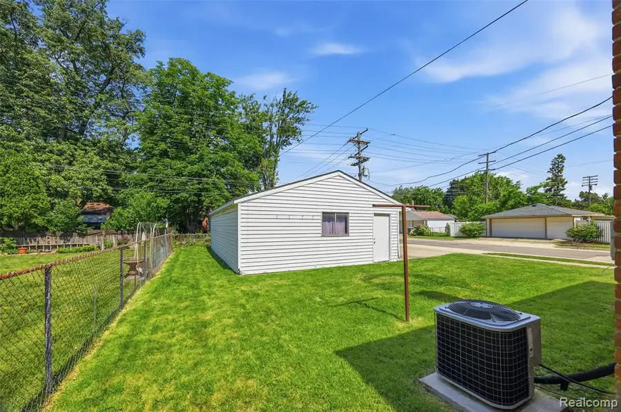 3100 Houston, Dearborn, MI 48124 - #3