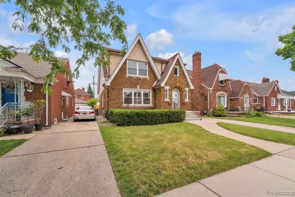 7258 Theisen, Dearborn, MI 48126