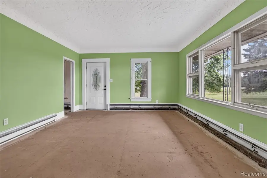 6007 Leix, Mayville, MI 48744 - #3