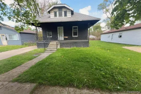 1317 E Muir, Hazel Park, MI 48030