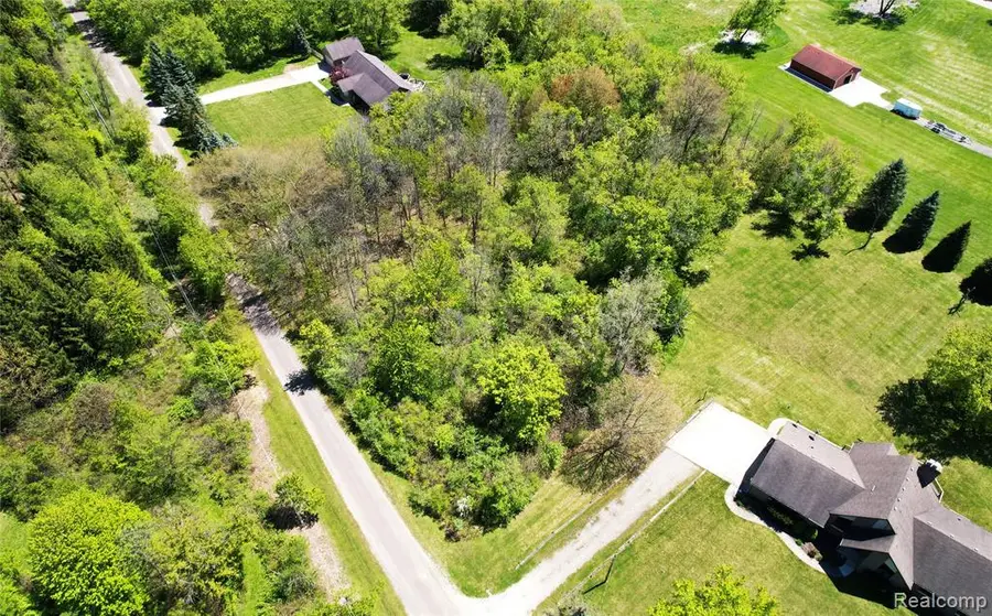 53183 Maranatha, Milford, MI  - #2