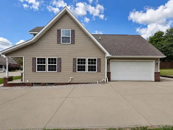 4247 Banker, North Branch, MI 48461
