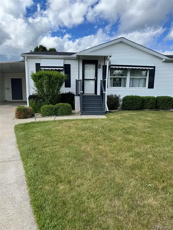 8171 Chickadee, Freeland, MI 48623 - #2