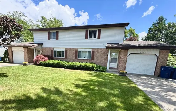 2312 Darwin, Saginaw, MI 48603