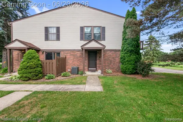 7777 Pontiac Lake, Waterford, MI 48327