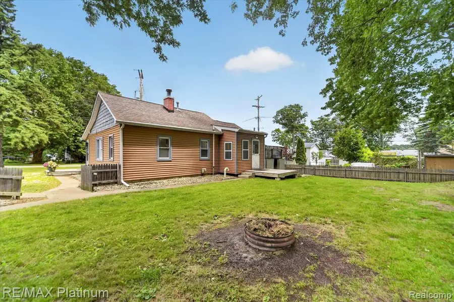 501 Kaiser, Gregory, MI 48137 - #2