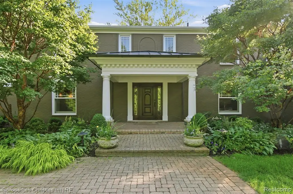 25235 Canterbury, Franklin, MI 48025 - #1