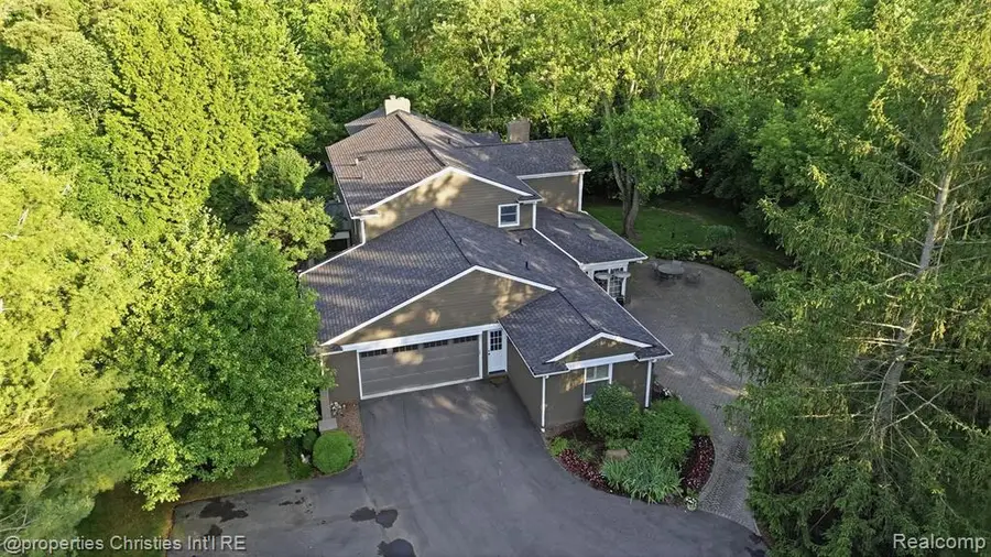 25235 Canterbury, Franklin, MI 48025 - #3