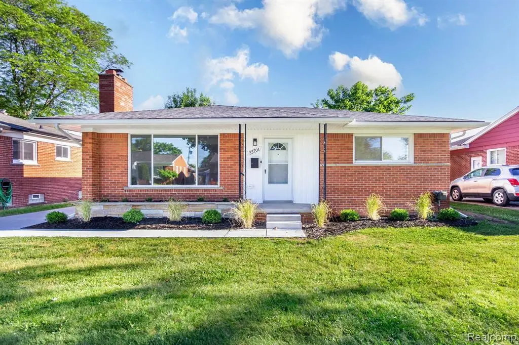 22701 Amherst, Saint Clair Shores, MI 48081 - #1