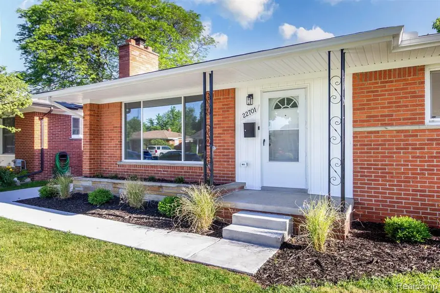 22701 Amherst, Saint Clair Shores, MI 48081 - #3