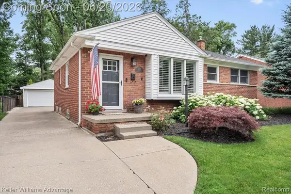 503 Charlotte, Royal Oak, MI 48073