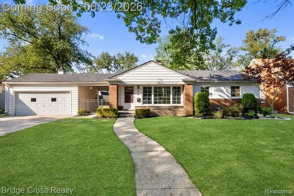 2614 Essex, Royal Oak, MI 48073