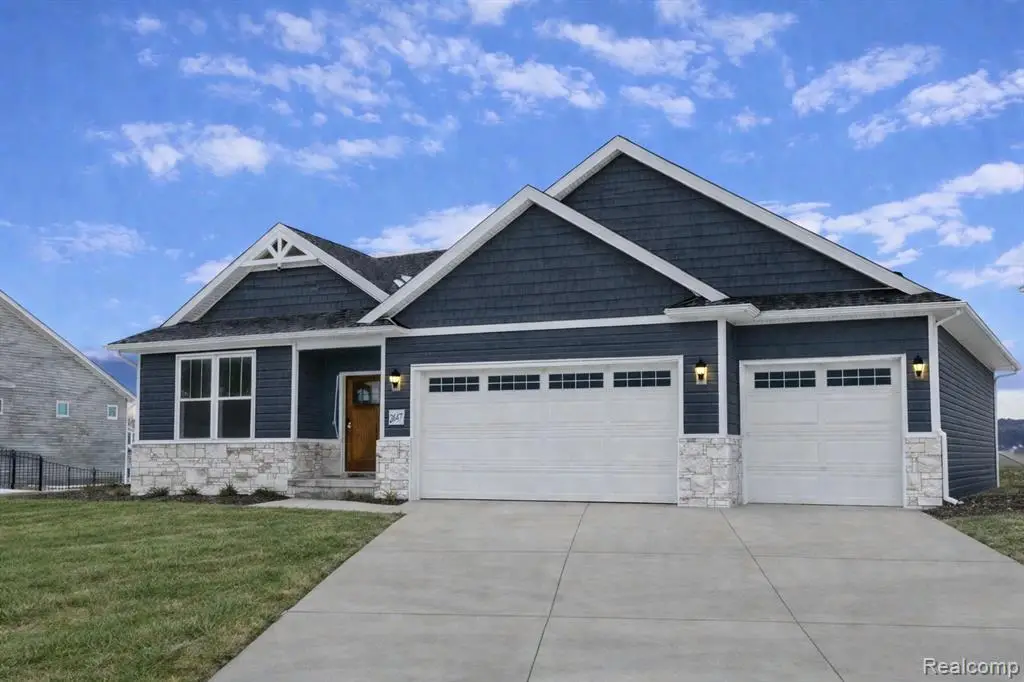 659 Round Rock Dr, Howell, MI 48843 - #1