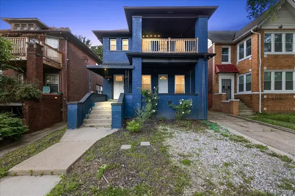 2256 W Philadelphia, Detroit, MI 48206