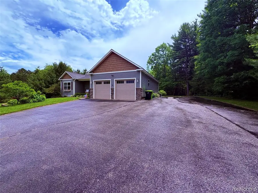 9865 Loons Call, Traverse City, MI 49685 - #3