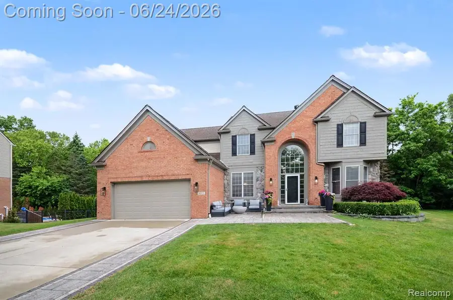 4575 Northridge, West Bloomfield, MI 48323 - #3