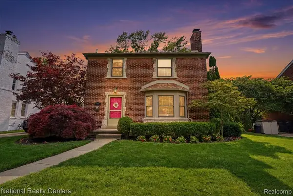 169 Mckinley, Grosse Pointe Farms, MI 48236