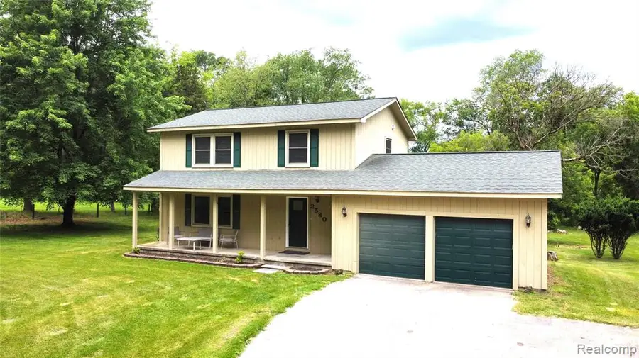 2580 Harvest Hill, Brighton, MI 48114 - #2