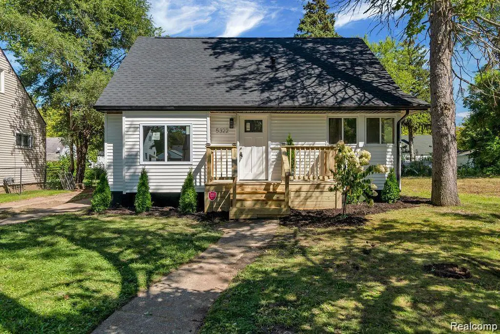 5322 Winthrop, Flint, MI 48505 - #1