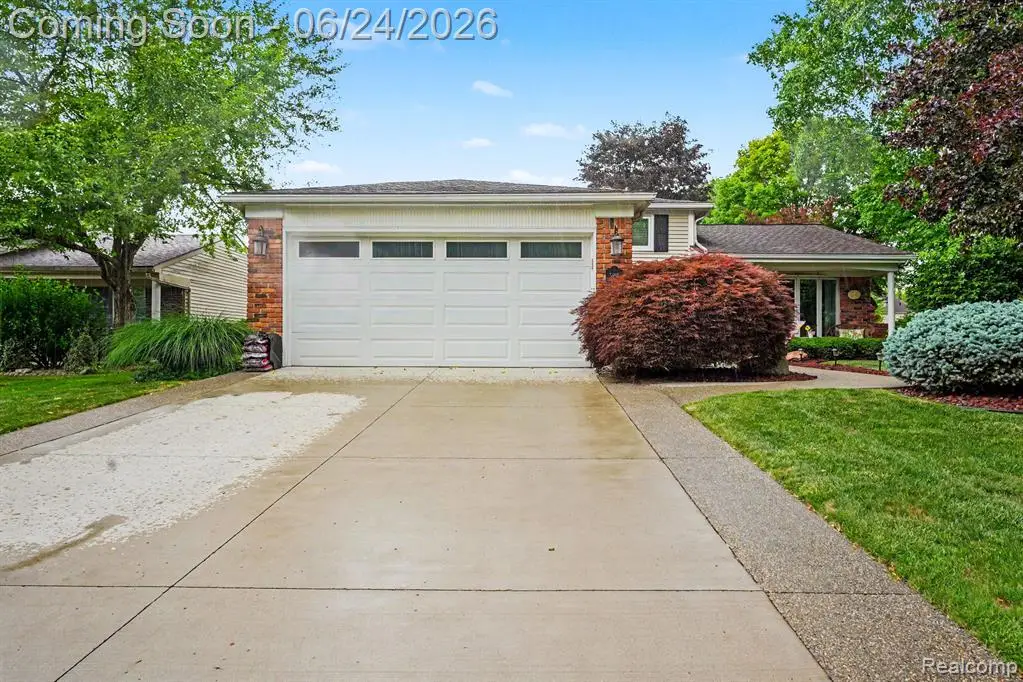 5997 Marble, Troy, MI 48085 - #1