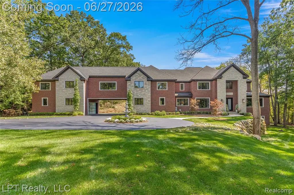 5029 Forest Valley, Clarkston, MI 48348 - #1