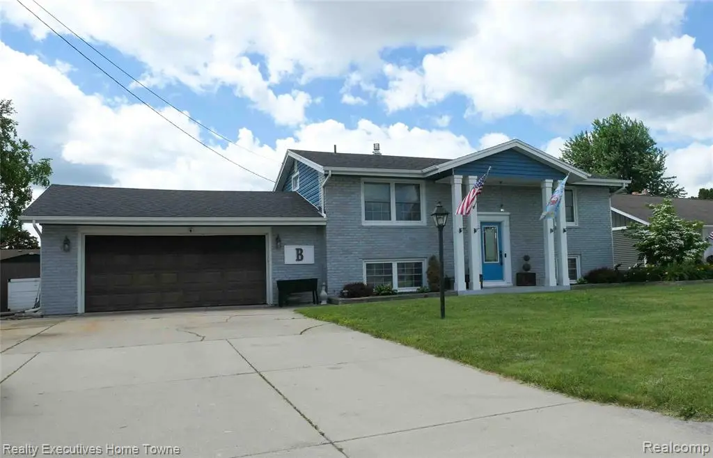 2854 Elmwood, Port Huron, MI 48060 - #1
