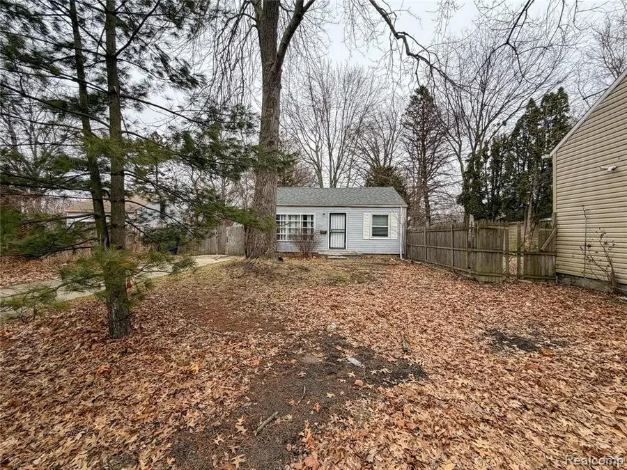 6142 Hereford, Detroit, MI 48224 - #3