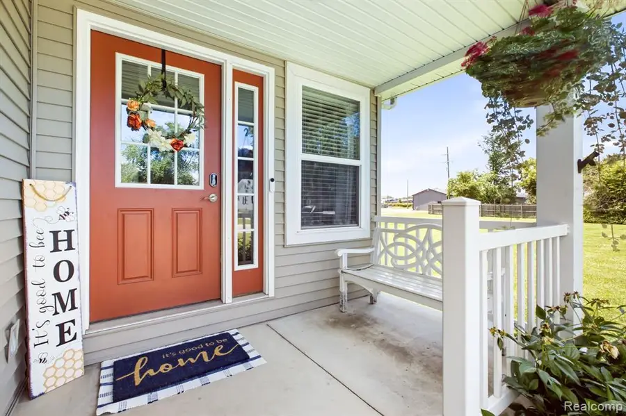 2504 John L, Port Huron, MI 48060 - #2