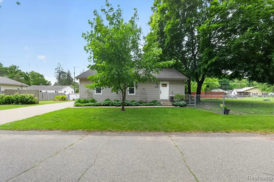9115 Maplewood, White Lake, MI 48386 - #2