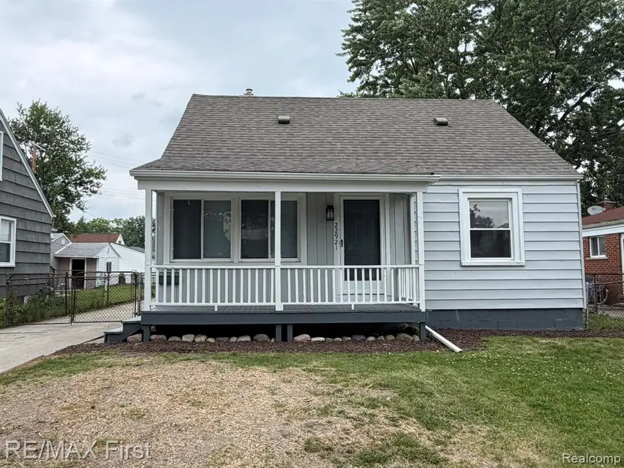 22921 Gaukler, Saint Clair Shores, MI 48080 - #2