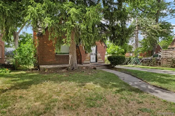 17717 Avon, Detroit, MI 48219