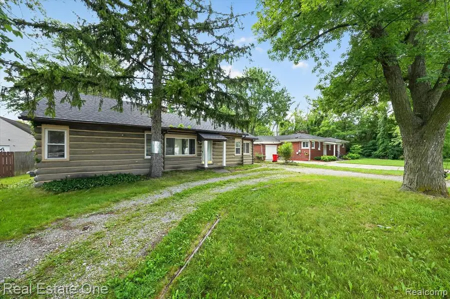 20980 Evergreen, Southfield, MI 48075 - #2