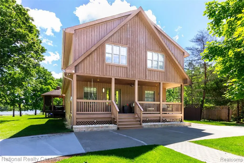 8706 Buckland, South Lyon, MI 48178 - #1