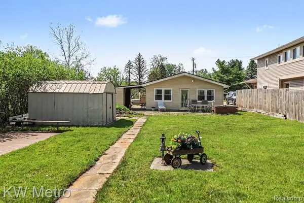657 Dunleavy, Highland, MI 48356