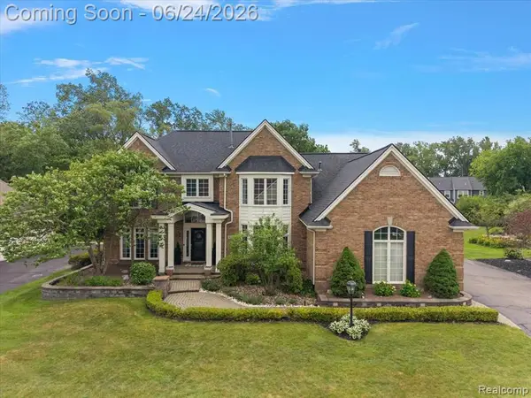 40067 Woodside, Northville, MI 48168