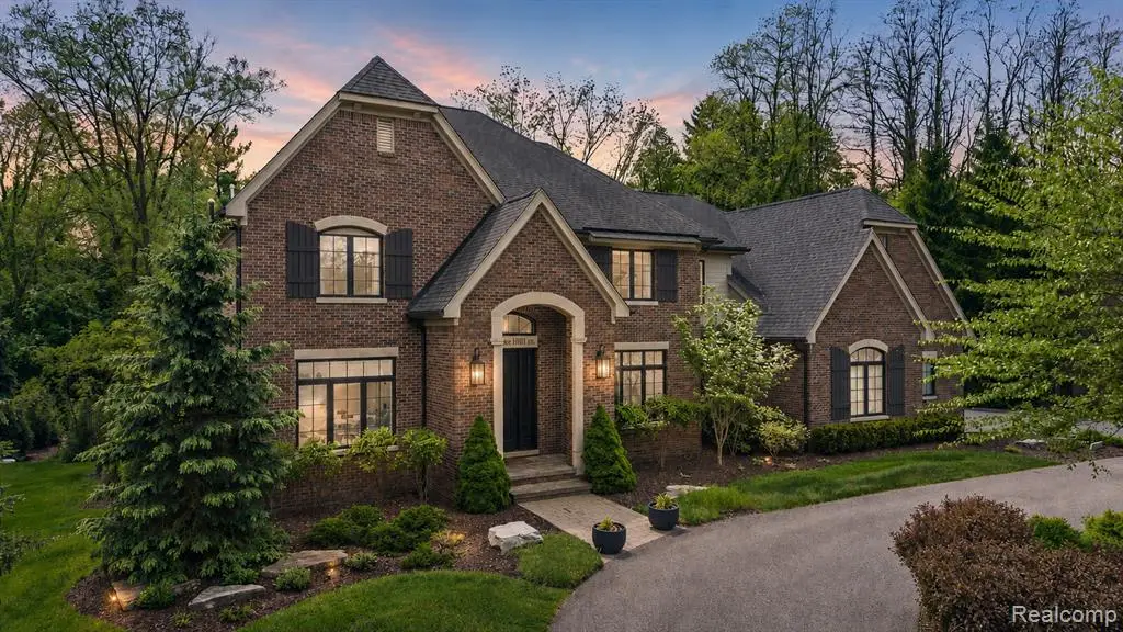 4345 Spruce Hill, Bloomfield Hills, MI 48301 - #1