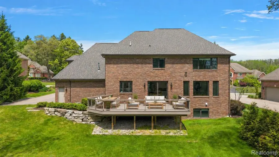 4345 Spruce Hill, Bloomfield Hills, MI 48301 - #2