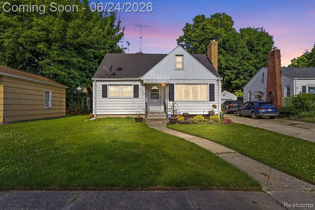 426 S Vernon, Flint, MI 48503 - #1