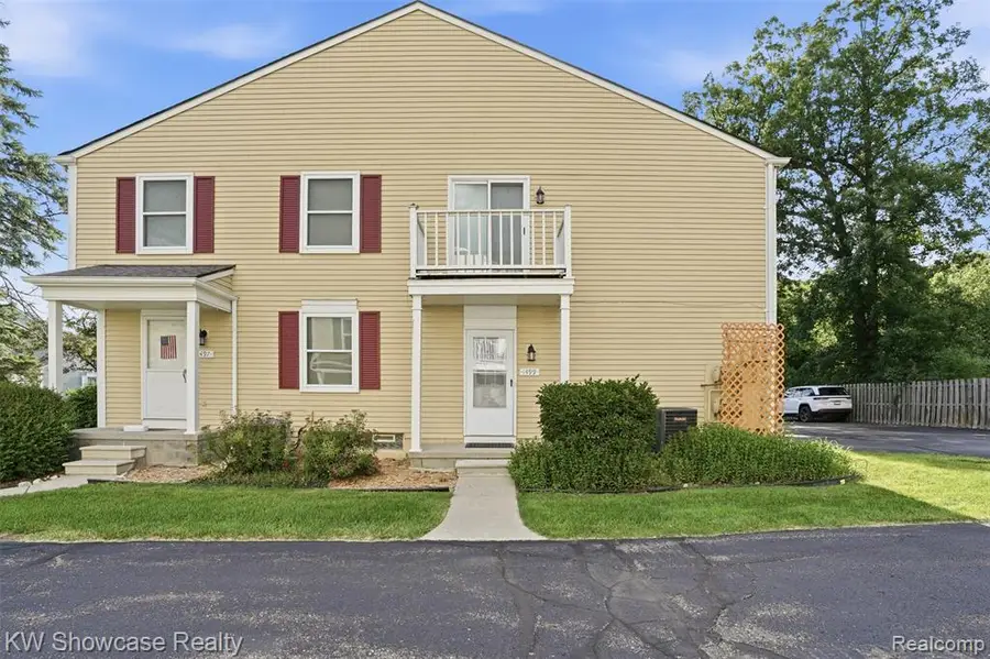 1499 Mariner, Walled Lake, MI 48390 - #2